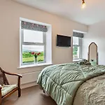 2 Bed In Frizington Oc-95126 *