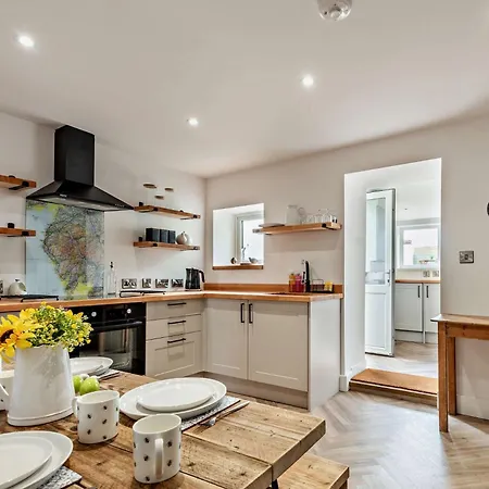 2 Bed In Ennerdale 95126
